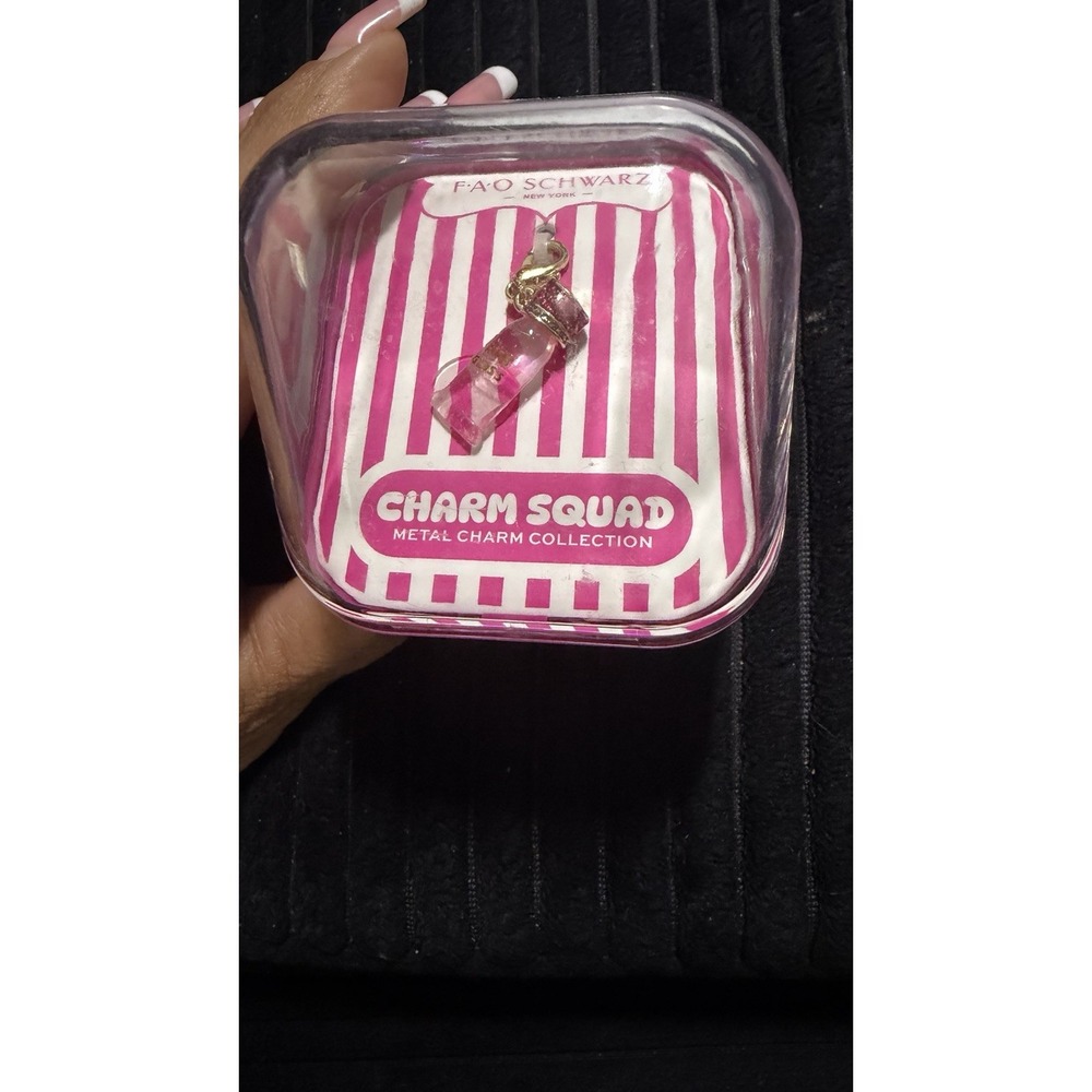 FAO Schwarz Charm Squad Pink Kiss GLoss Gold Tone Charm New